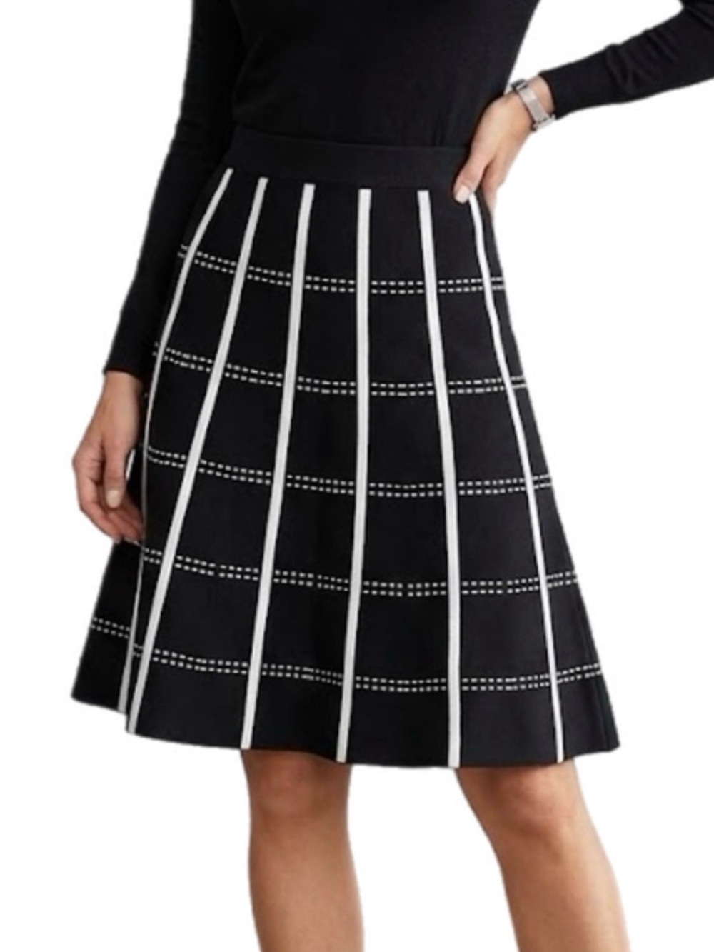 M NYCC Winter Black Midi Skirt with White Vertical Grid Accents Business Casual